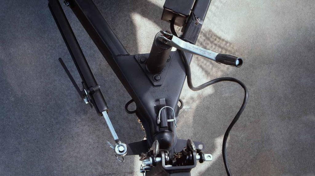 Trailer Anti Sway Control System Rated up to 10,000 lbs Solid Steel Black Powder Coat O8190